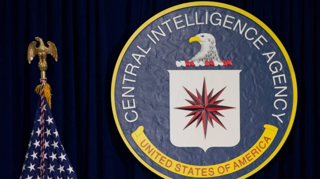 cia-αξιωματούχος-συνελήφθη-για-διαρροή-563321440