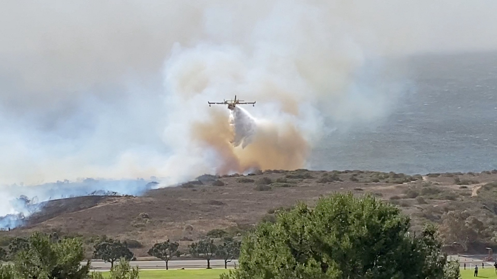 ΗΠΑ: Πυρκαγιά εξαπλώνεται με ταχύτητα βόρεια του Λος Αντζελες-1