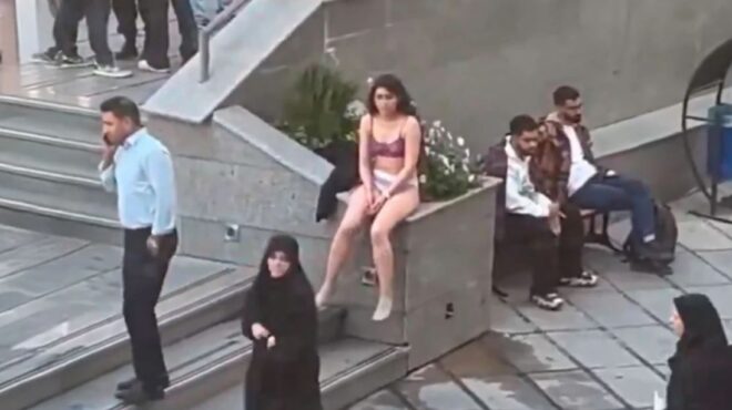 ιράν-ελεύθερη-η-φοιτήτρια-που-γδύθηκε-563330860