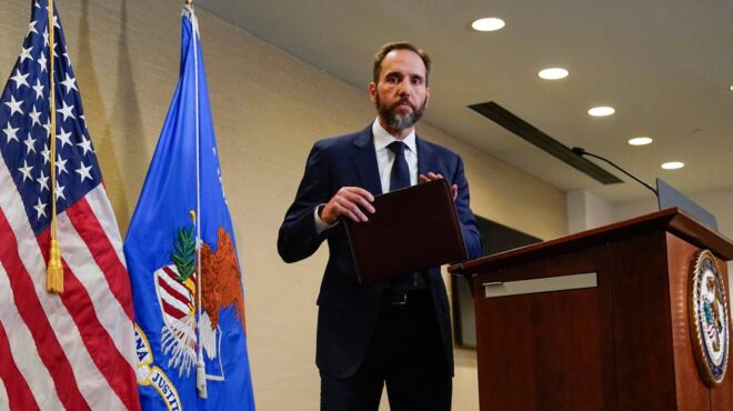 ηπα-ο-εισαγγελέας-ζητά-την-απόρριψη-τω-563339797