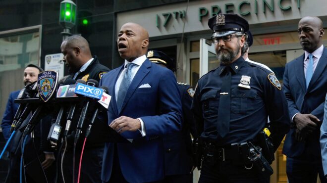 νέα-υόρκη-δύο-νεκροί-και-μία-τραυματία-563329666