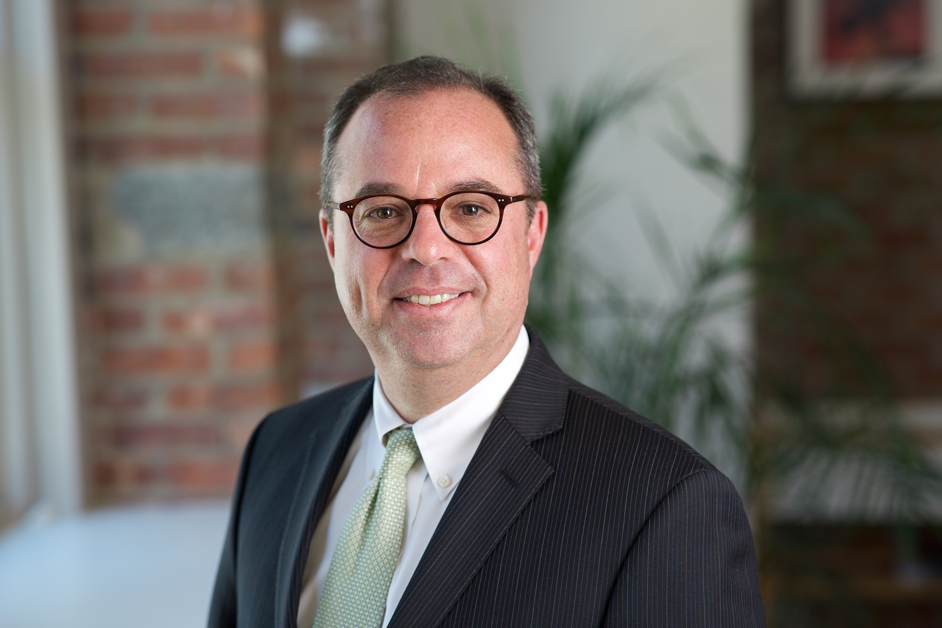 πίτερ-σπίγκελ-στην-κ-η-εκλογή-τραμπ-563311552