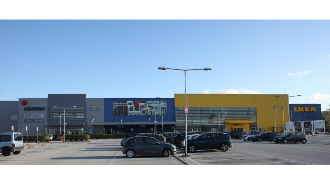 η-ikea-υποδέχεται-το-κατάστημα-πλαίσιο-στ-563317732