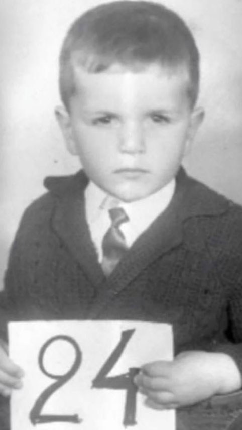 Αγγελος Ποστέκογλου: Η υπόσχεση στον πατέρα, στάση ζωής και στα γήπεδα-1