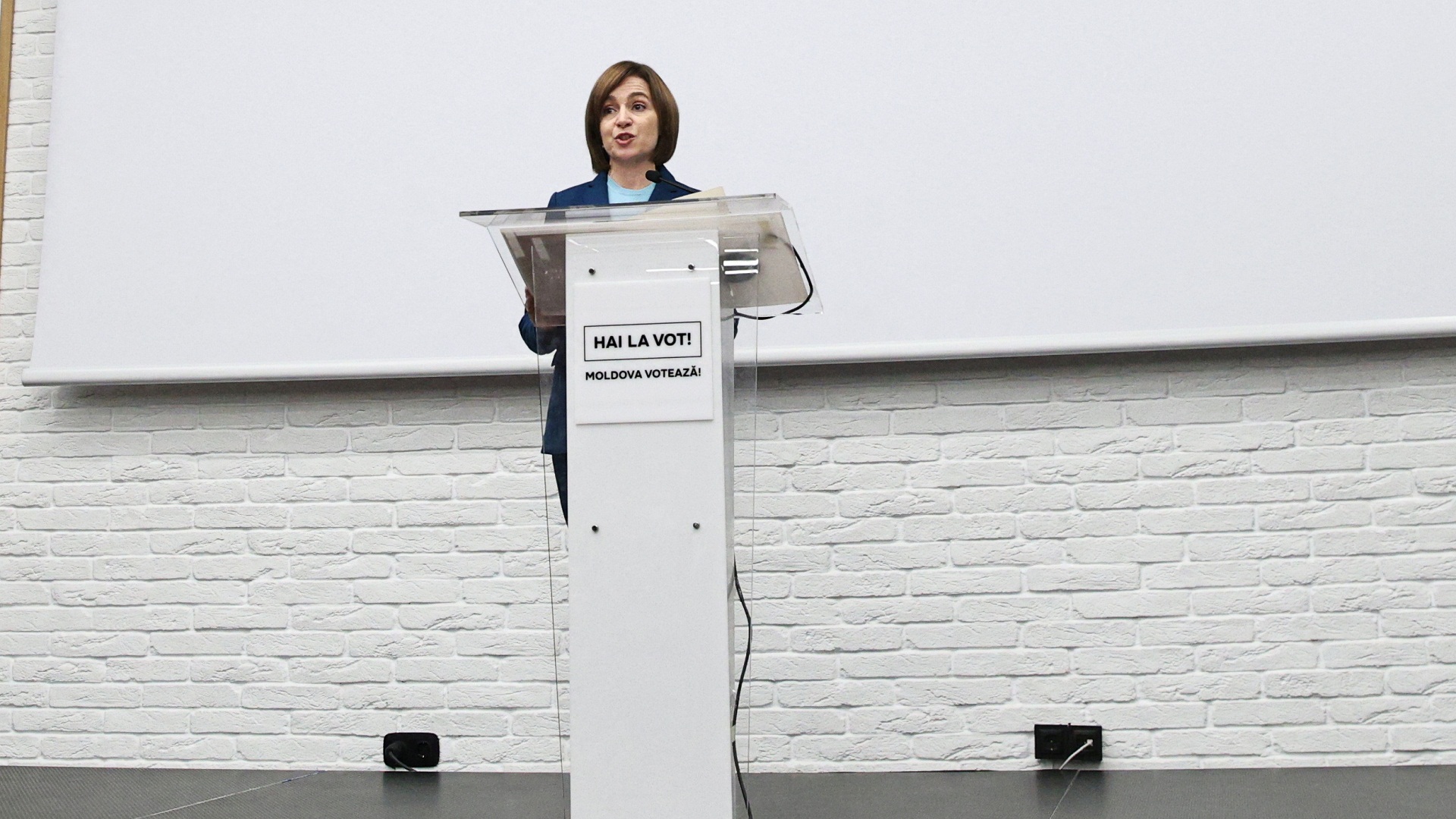 Μολδαβία: Η φιλοευρωπαία απερχόμενη πρόεδρος Σάντου πανηγυρίζει τη νίκη της-2