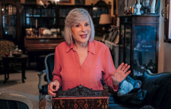 στα-τραπέζια-της-ελένης-ροδά-έχει-φάει-563304112