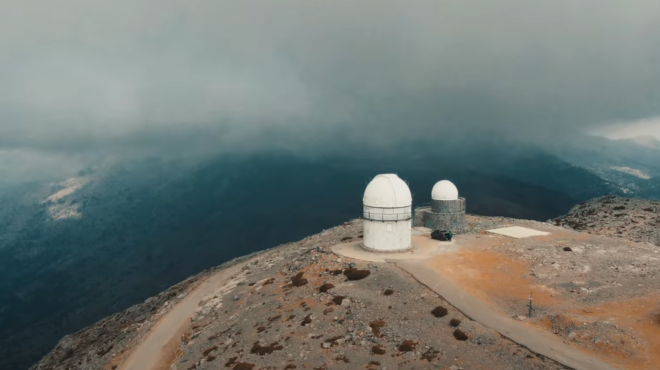 αστεροσκοπείο-σκίνακα-σε-λειτουργία-563345833