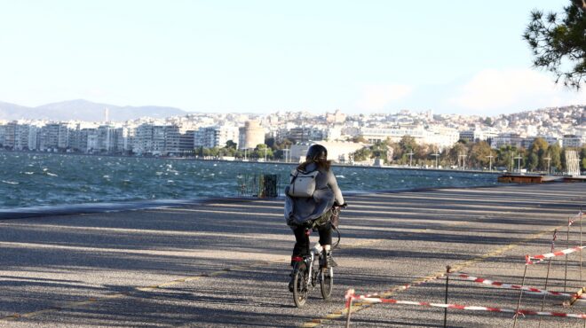 καιρός-σημαντική-πτώση-της-θερμοκρασ-563338384