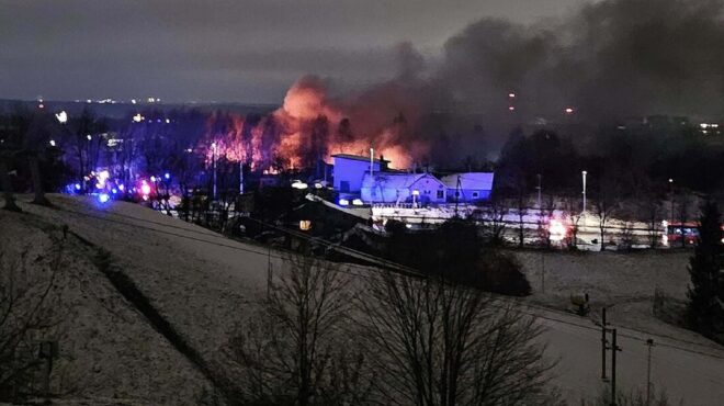 λιθουανία-εμπορευματικό-αεροσκάφος-563338852