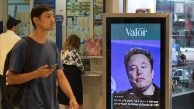 η-x-odus-συνεχίζεται-60-000-άτομα-εγκαταλείπο-563335627