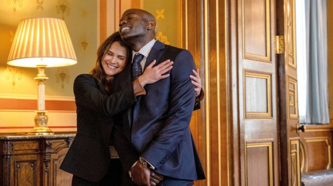 η-σειρά-πολιτικό-θρίλερ-που-ρίχνει-φως-563333608