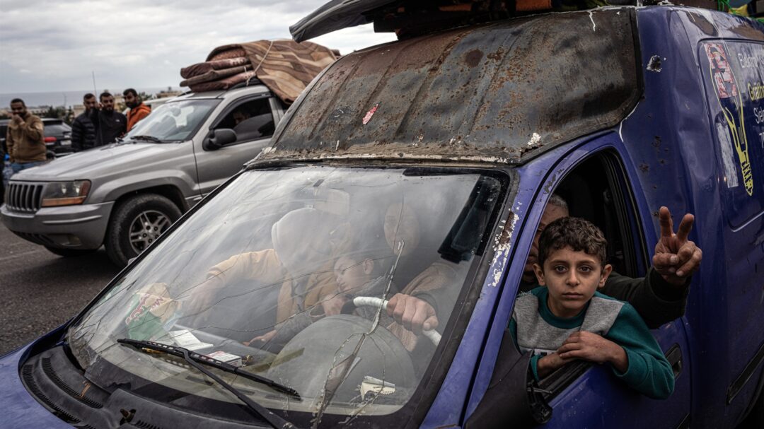 η-απομόνωση-της-χαμάς-και-ο-ίσκιος-του-τ-563349286