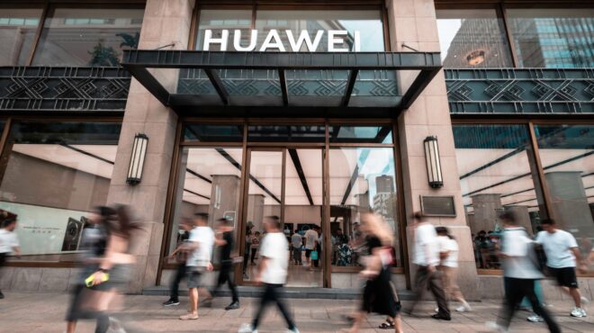 η-κίνα-βομβαρδίζει-τα-ταλέντα-της-δύ-563344561