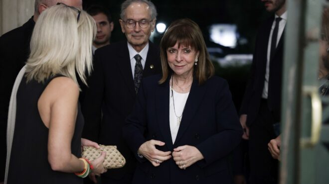 ραντεβού-της-μόδας-με-την-παράδοση-στο-563349100