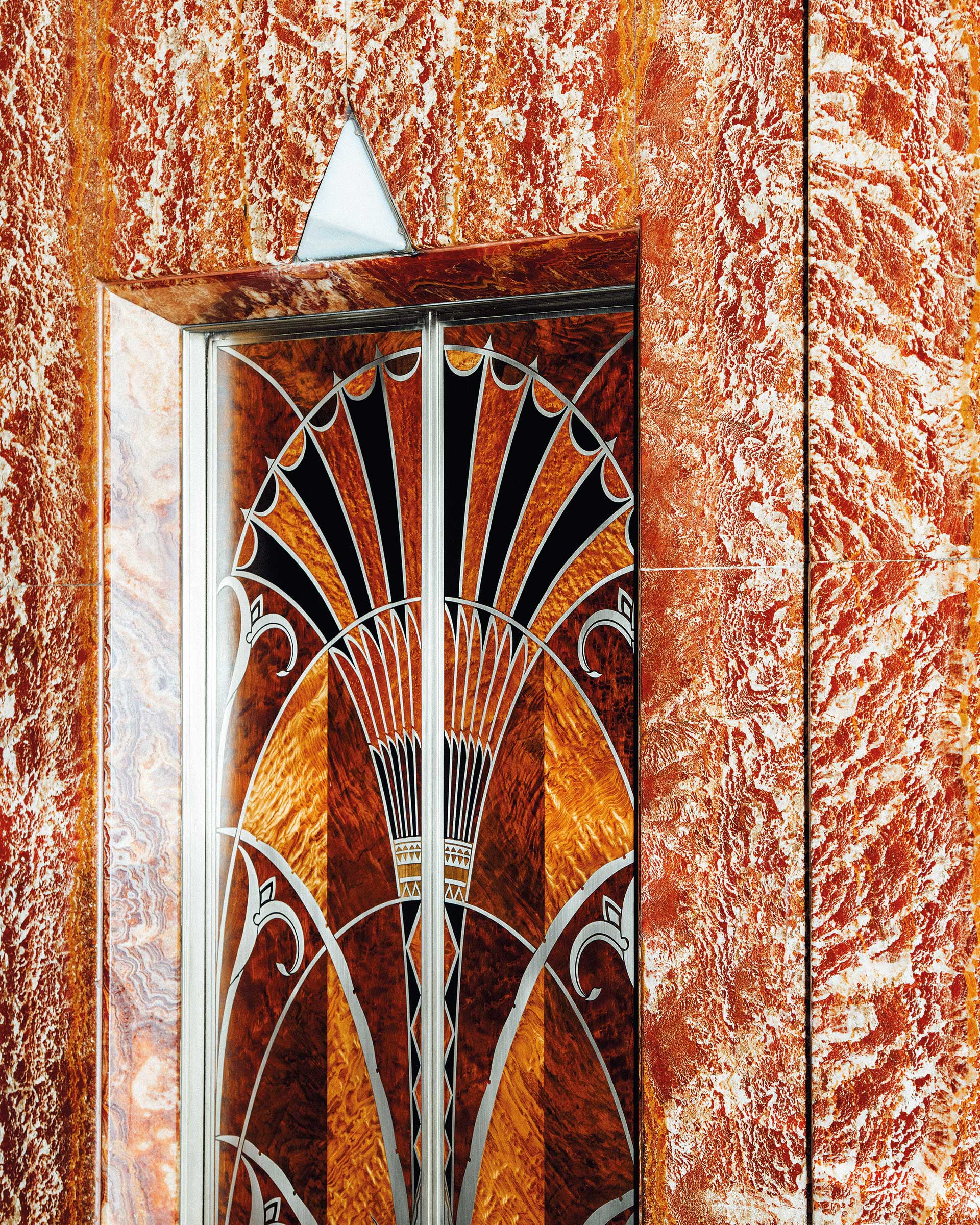 100 χρόνια αρ ντεκό, 100 χρόνια γοητείας-2