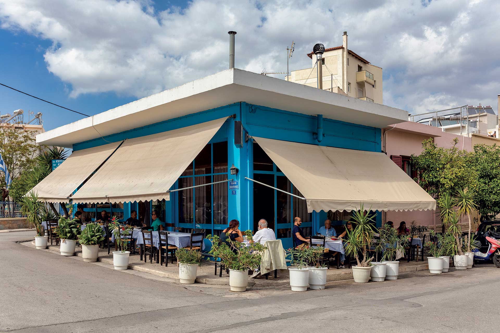 Στον Βύρωνα νιώθεις ότι ακόμα ζεις σε γειτονιά-5