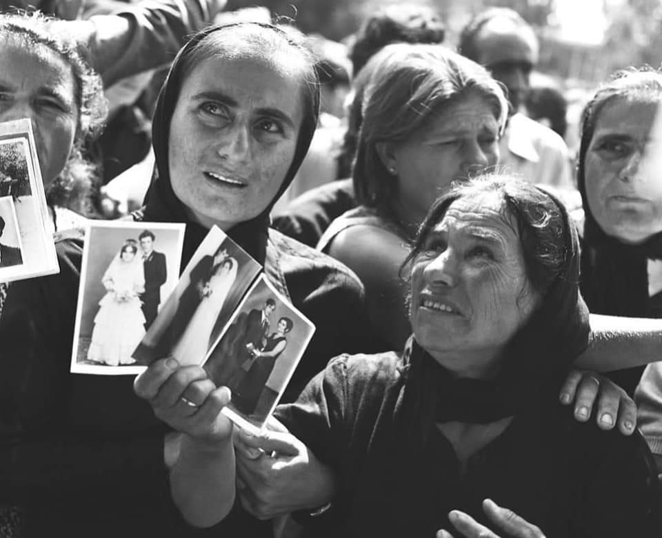 «Μεγαλώσαμε με μια φωτογραφία στο χέρι»-1