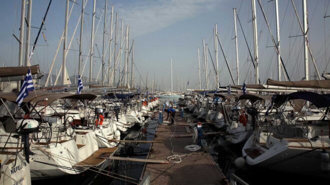 γιατί-βούλιαξαν-οι-τιμές-των-σκαφών-563338294