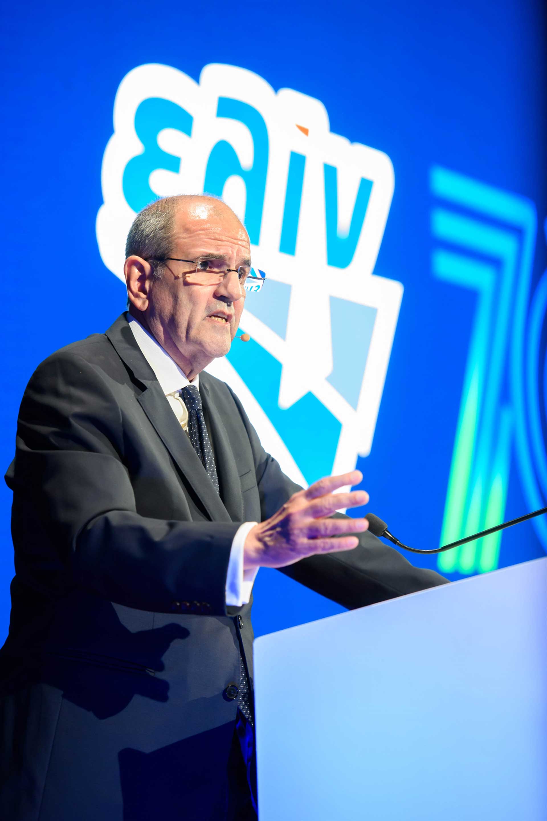 Γιάννης Αληγιζάκης: Κανένα πλαφόν δεν θα μειώσει τις τιμές στα καύσιμα-1