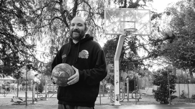 για-μπάσκετ-με-τον-ηθοποιό-θοδωρή-σκυφ-563335879