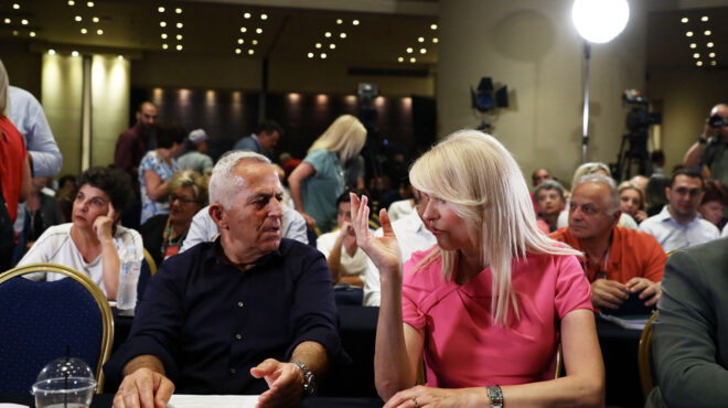 συριζα-στόχος-οι-κάλπες-σε-ήρεμα-νερά-563330365