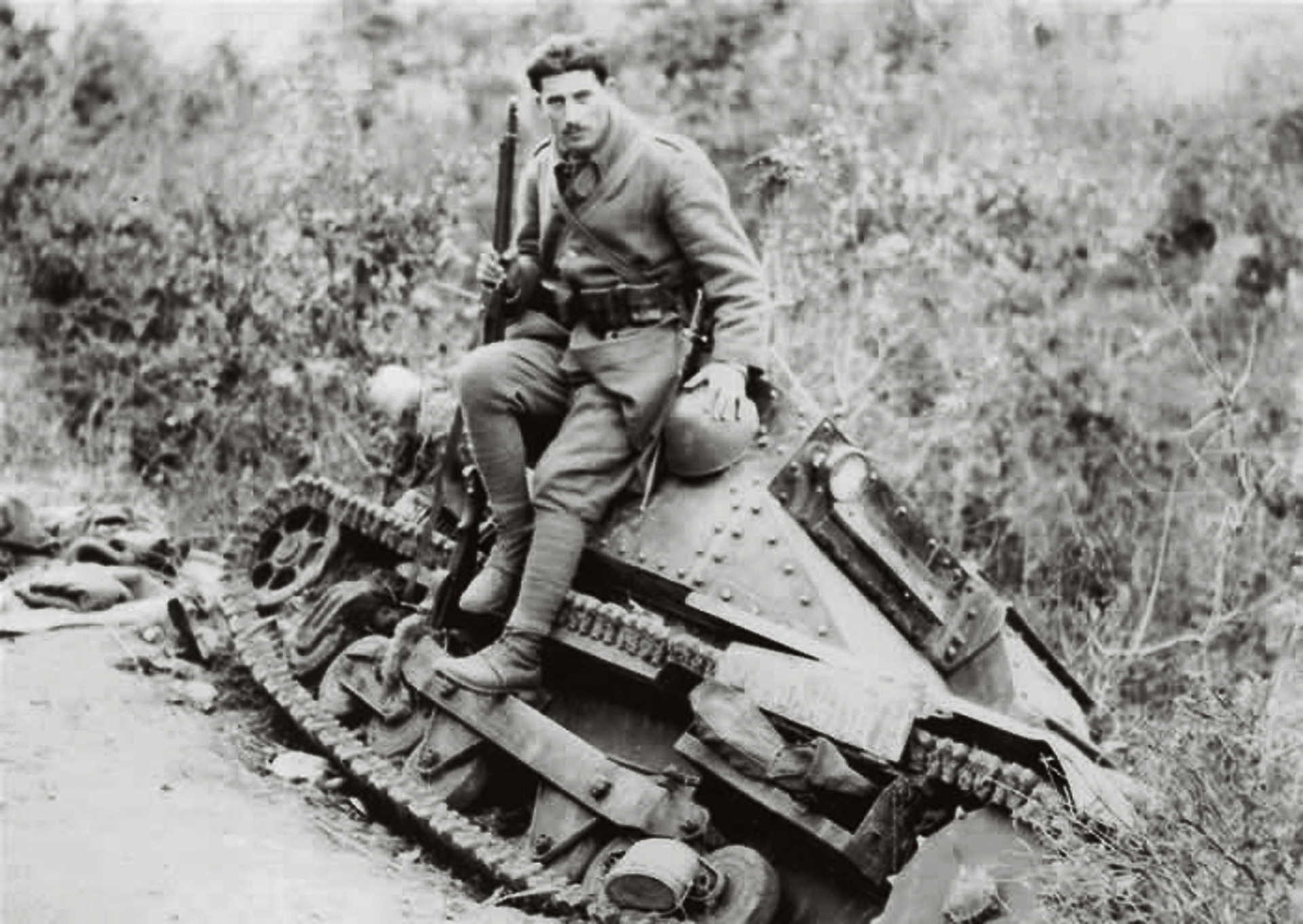 Χαράλαμπος Κατσιμήτρος – Ο πρόμαχος της Ηπείρου στο Επος του 1940-8