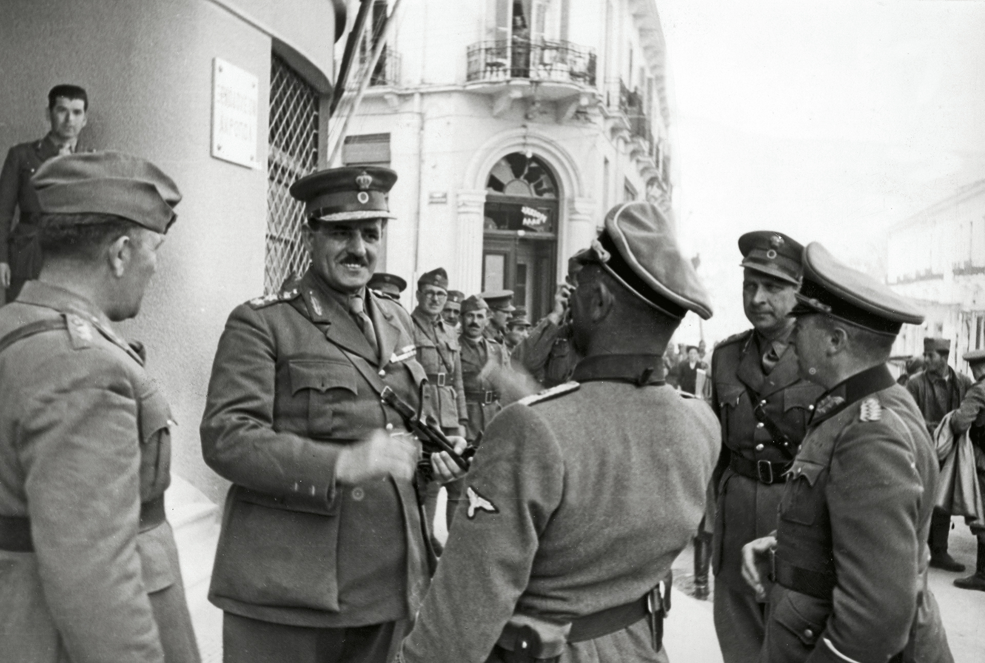 Χαράλαμπος Κατσιμήτρος – Ο πρόμαχος της Ηπείρου στο Επος του 1940-11