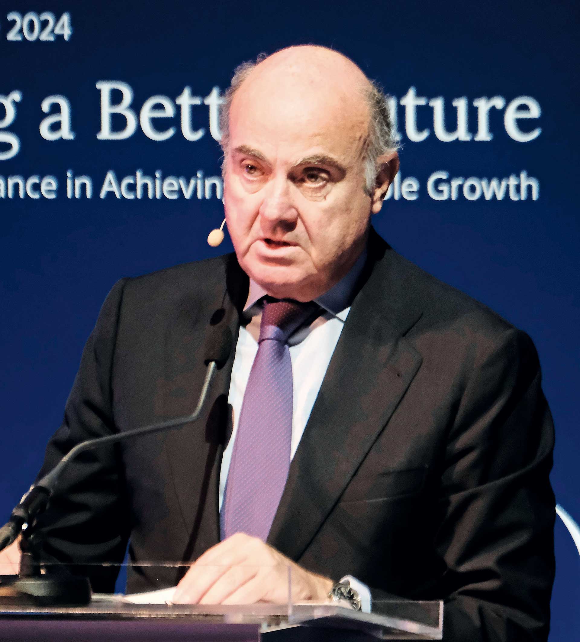 Μειώσεις φόρων, νέους δασμούς φέρνει ο Τραμπ-1