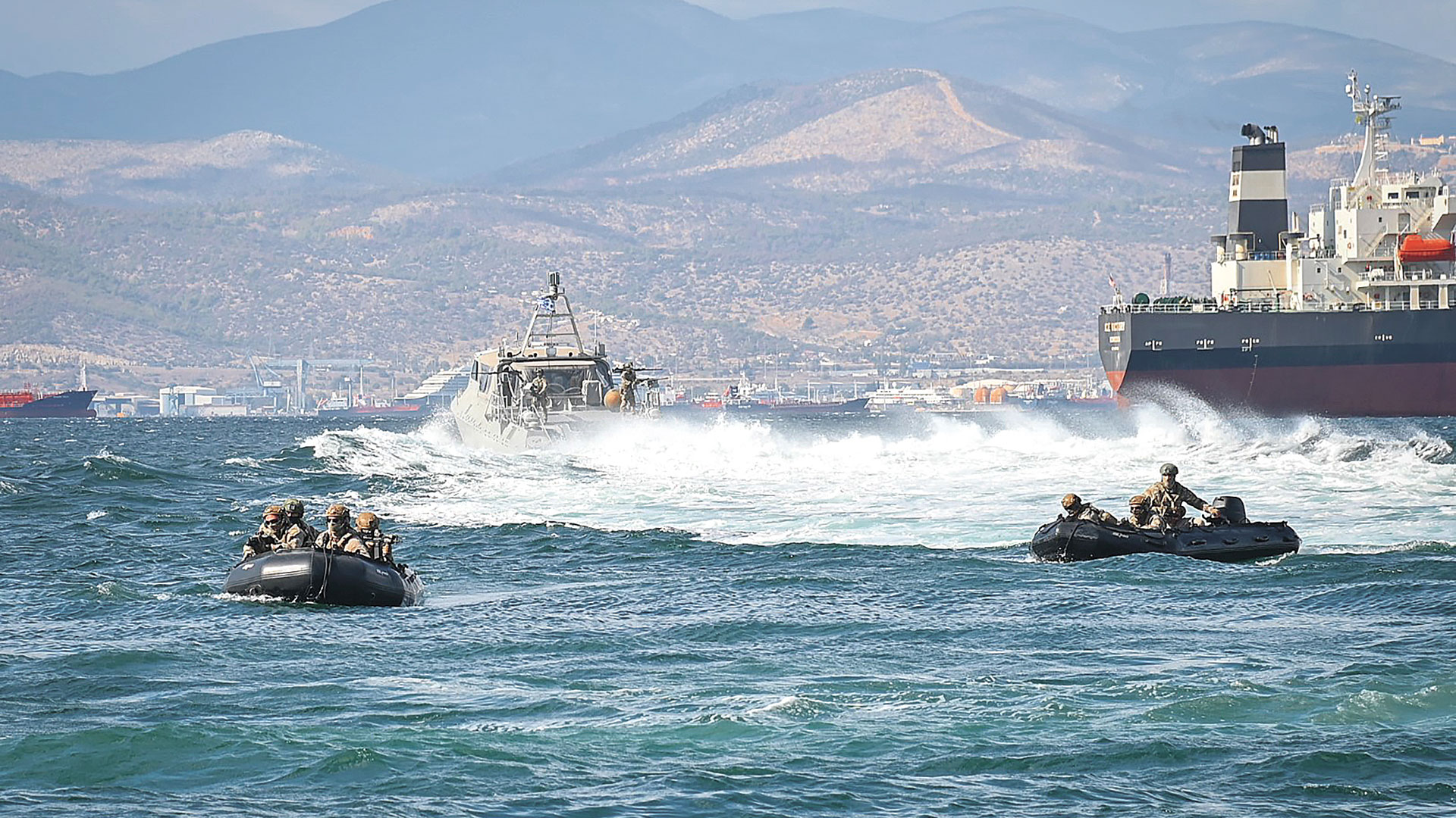 Τα 200 «σχολεία» των ΟΥΚ-1