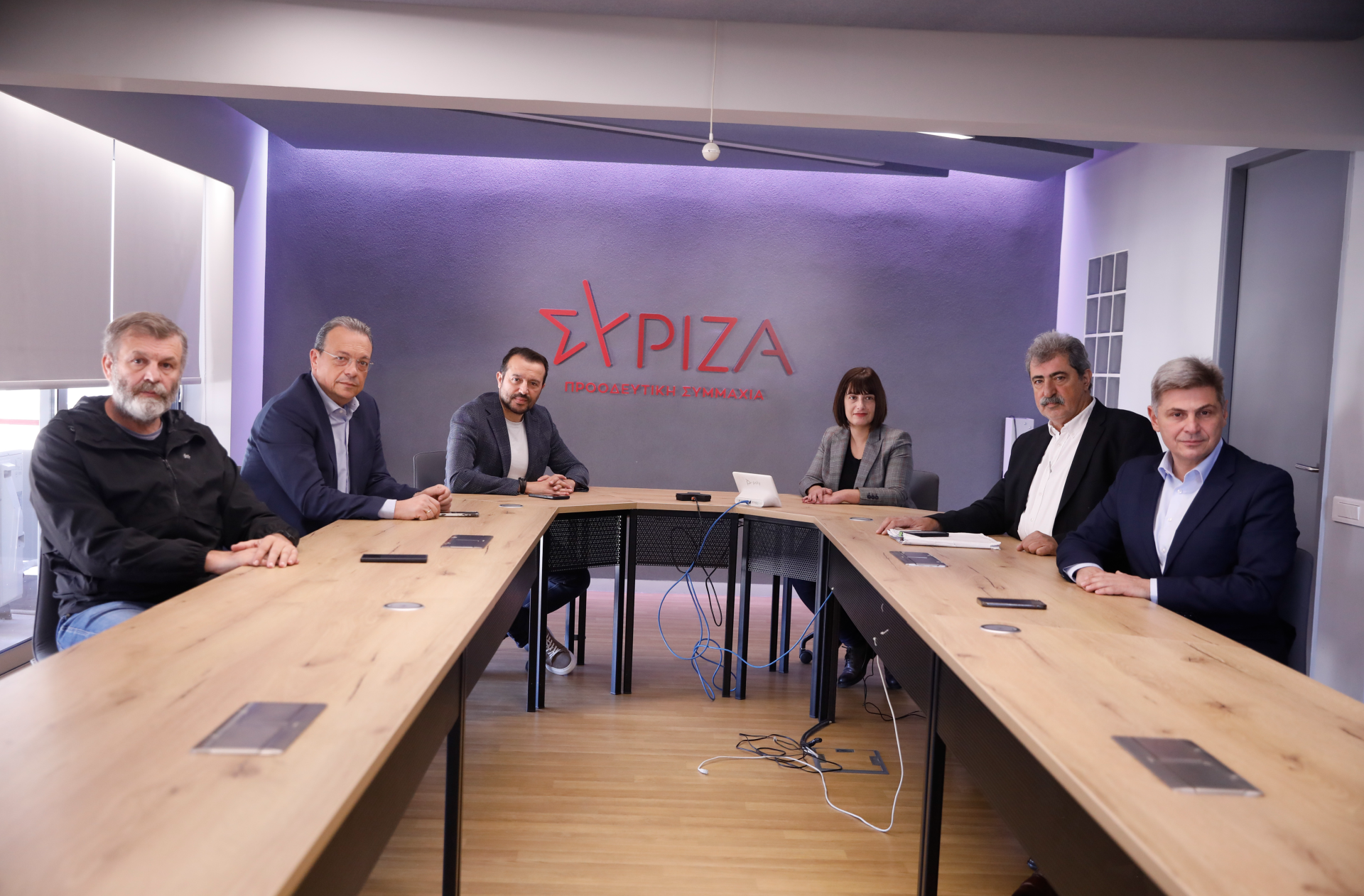 Οι κανόνες του σπιτιού-1