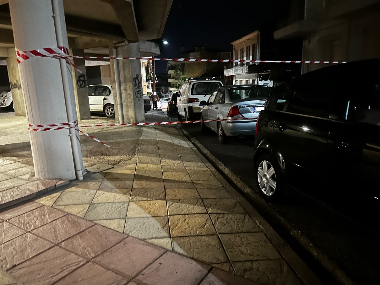 Αγρίνιο: Νεκρή γυναίκα που πυροβολήθηκε εξ επαφής-1