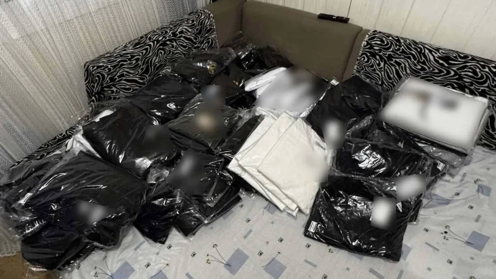 Δυτική Αττική: 13 συλλήψεις για ναρκωτικά, λαθρεμπόριο και όπλα-1