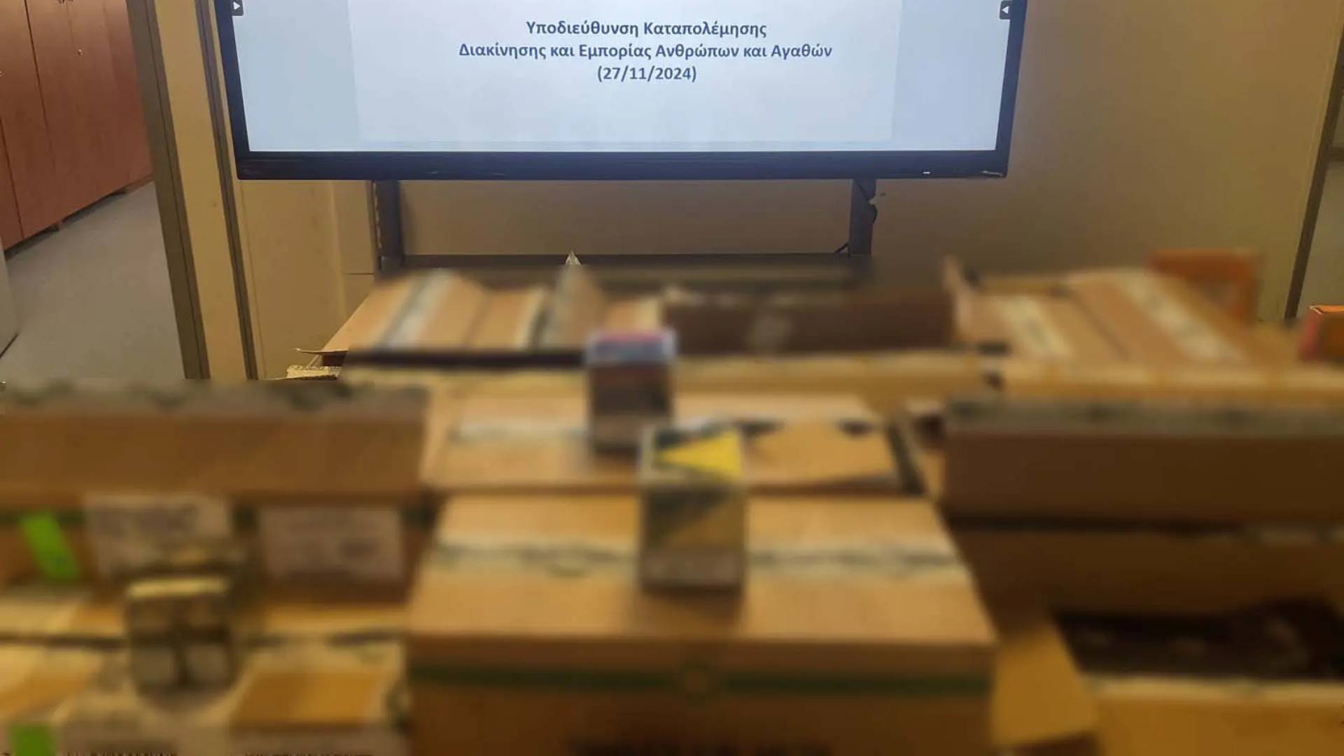 Δυτική Αττική: 13 συλλήψεις για ναρκωτικά, λαθρεμπόριο και όπλα-3