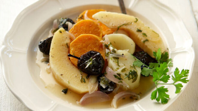 φθινοπωρινό-χορτοφαγικό-φαγάκι-με-κυ-563304520