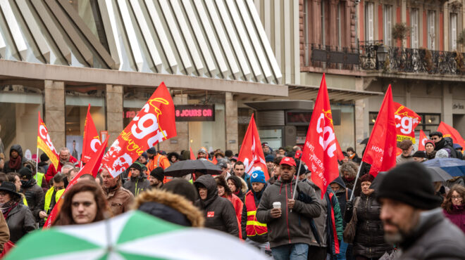 h-γαλλία-καλεί-τους-πολίτες-της-να-εργάζ-563304730