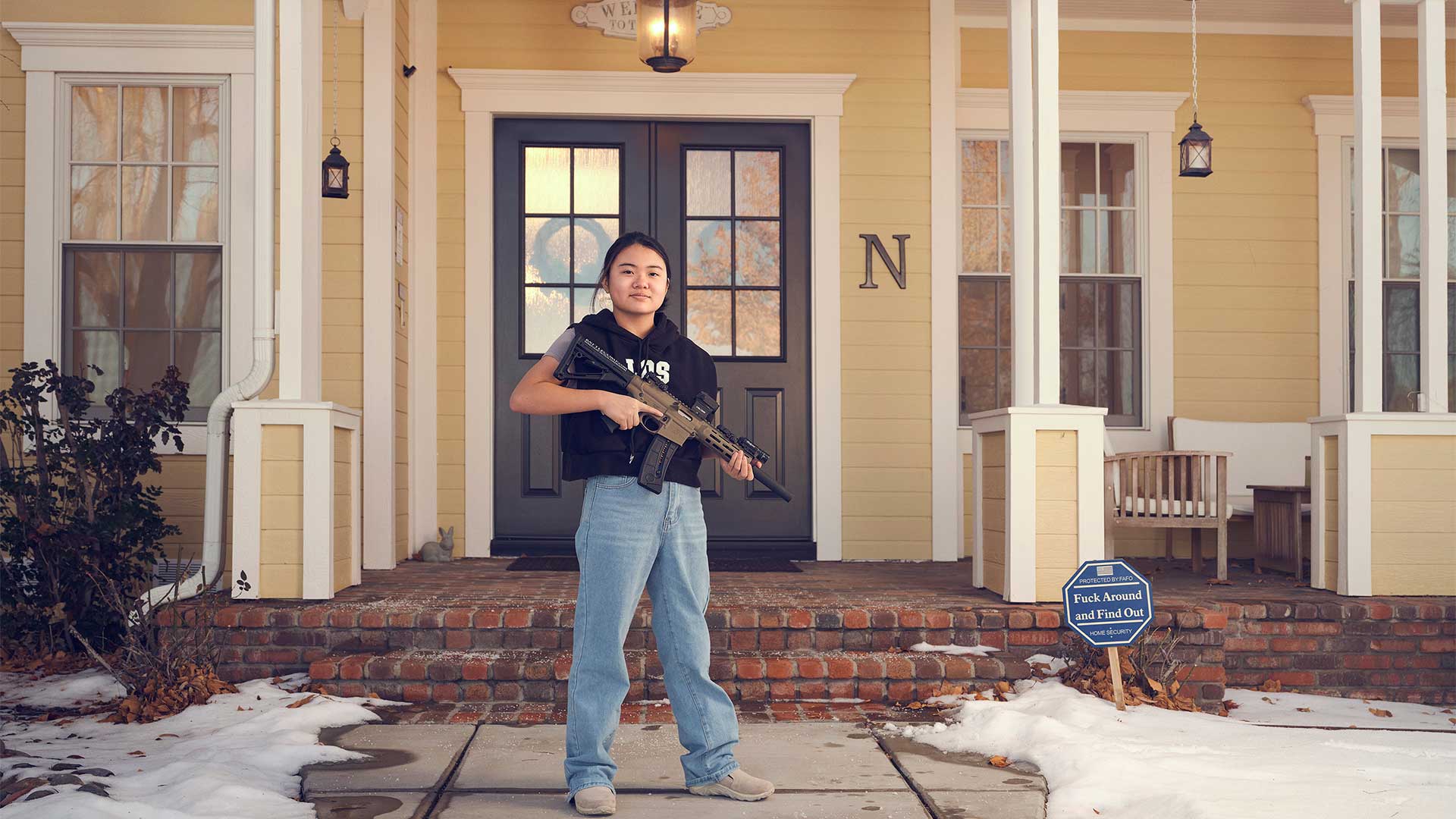 Εκεί που όλοι έχουν και από ένα όπλο-1