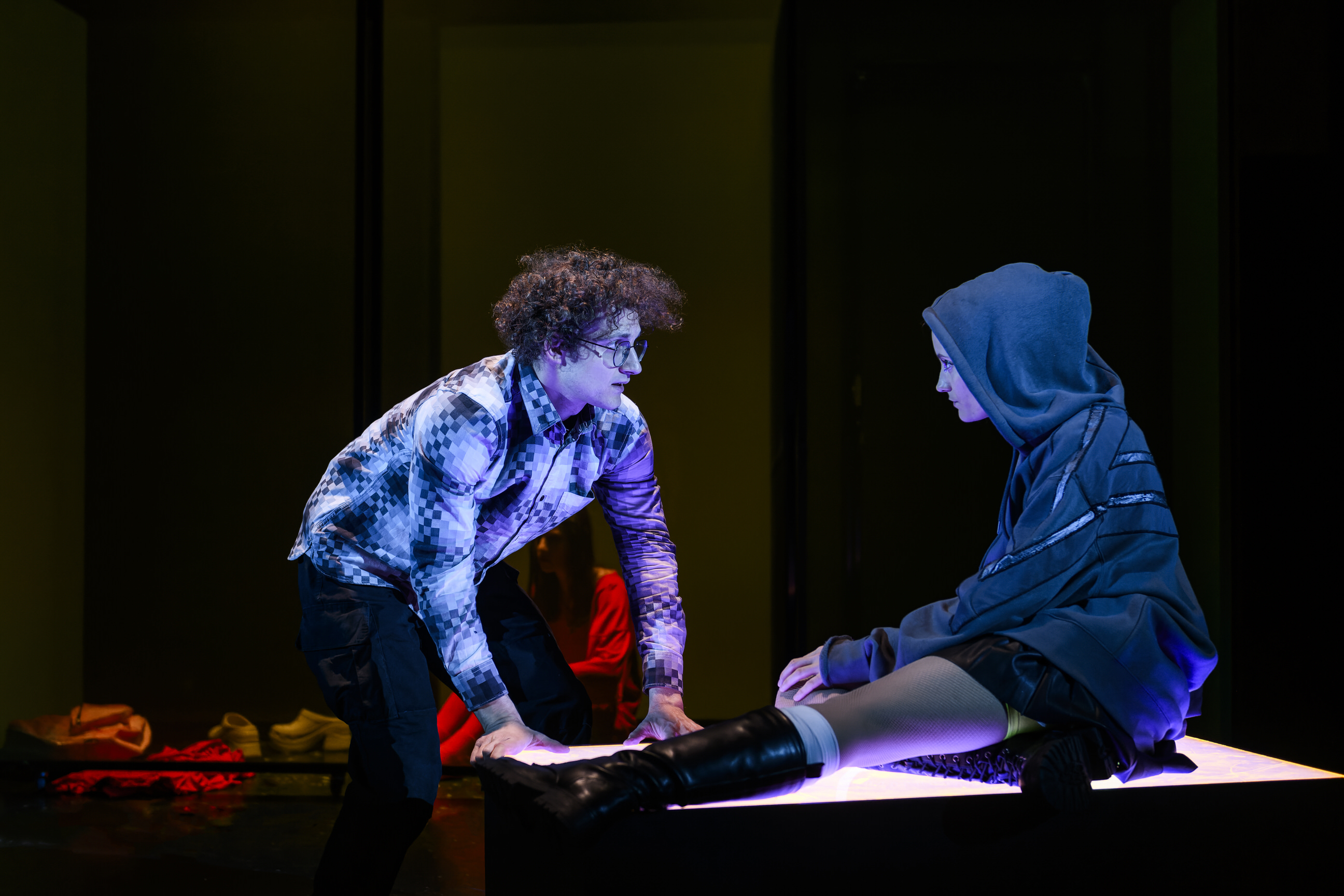 Ενα εφηβικό πάρτι που δεν έχει καλό τέλος-5