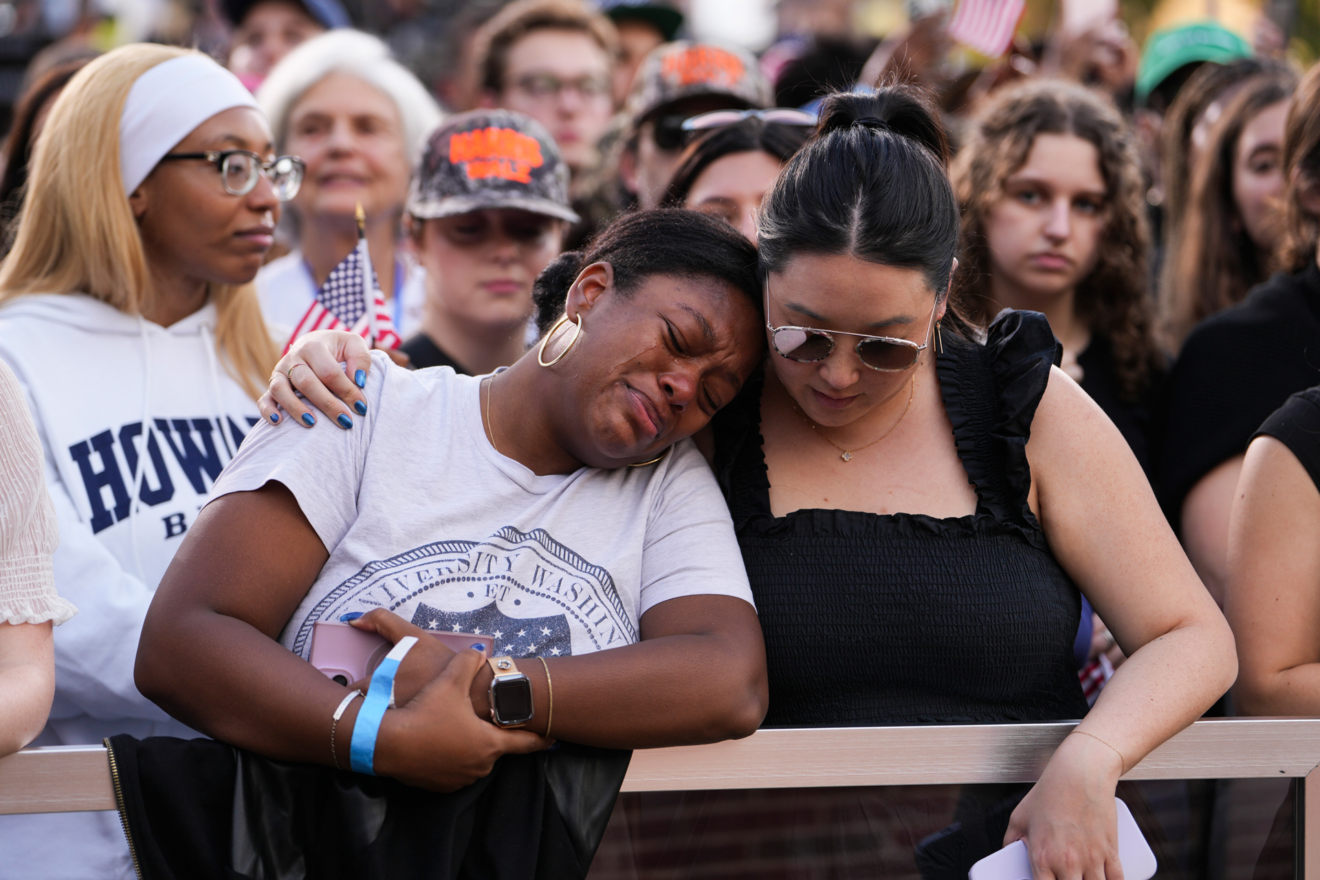 Διαβάστε στην «Καθημερινή της Κυριακής»-2