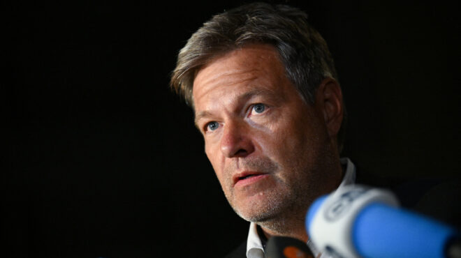 η-γερμανία-χρειάζεται-288-000-μετανάστες-ετ-563340733