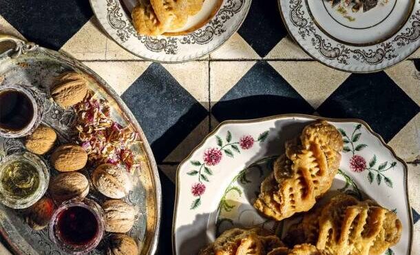 ιτσλί-ή-χανούμ-γκιρντάν-ένα-περίτεχνο-563346991