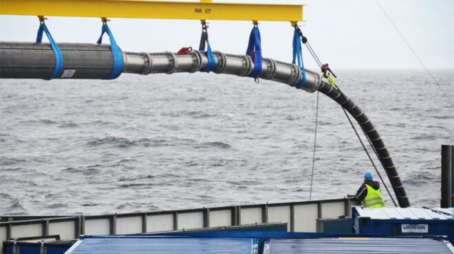 βραχυκύκλωμα-διαρκείας-με-το-καλώδιο-563334901