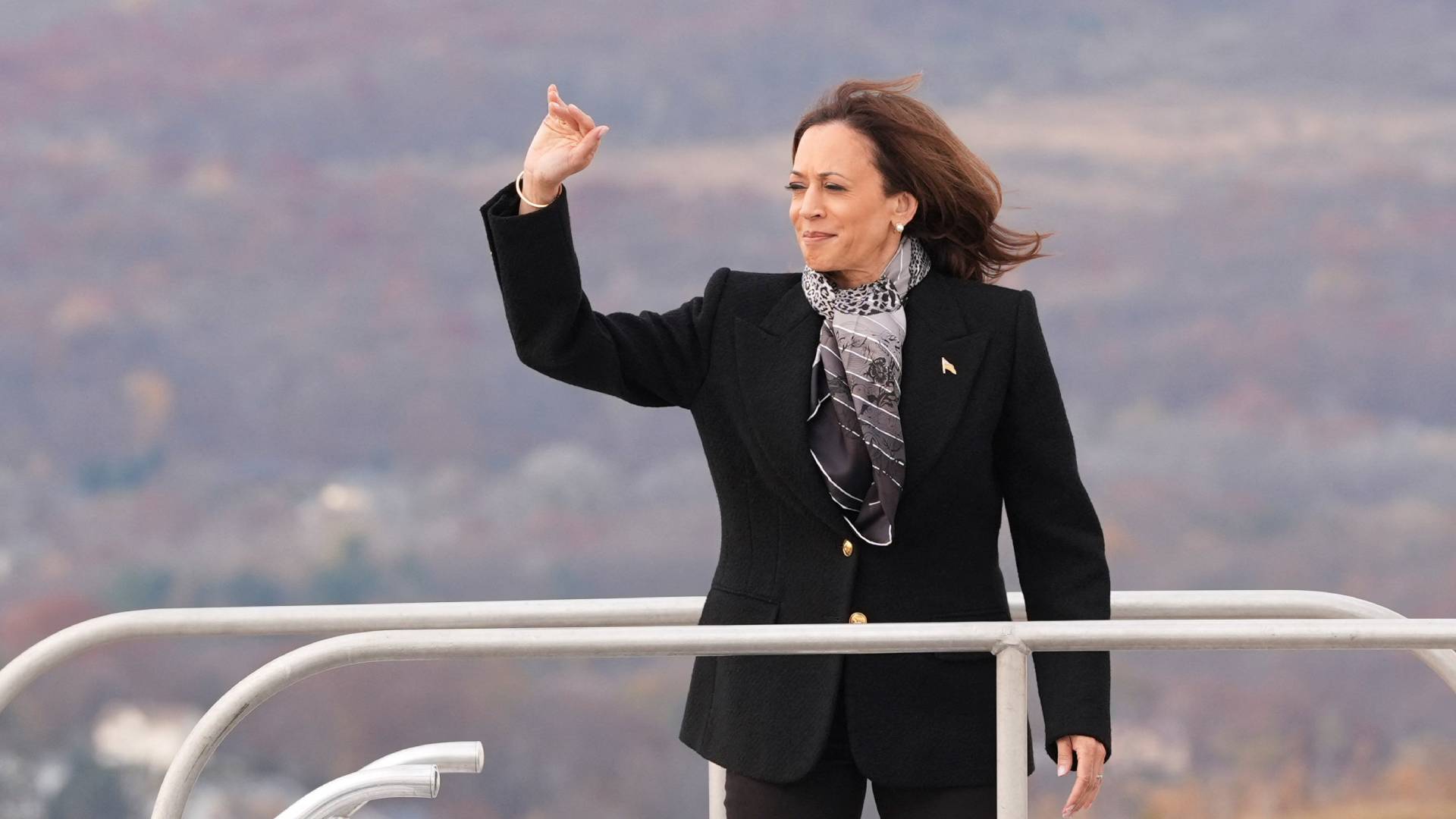 Γιούνκερ για τις αμερικανικές εκλογές: Η Ευρώπη πρέπει να προσεγγίσει τη σχέση της με τις ΗΠΑ ως «ενήλικη»-2