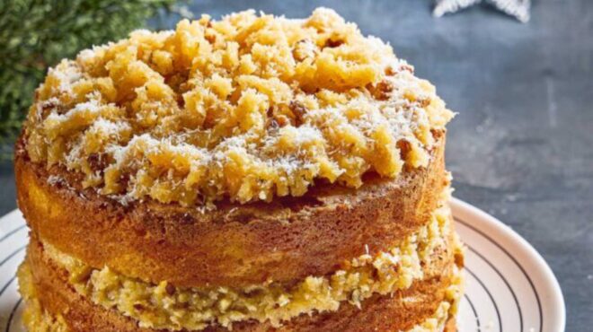 κέικ-καρύδας-με-καραμελωμένη-καρύδα-κ-563332960