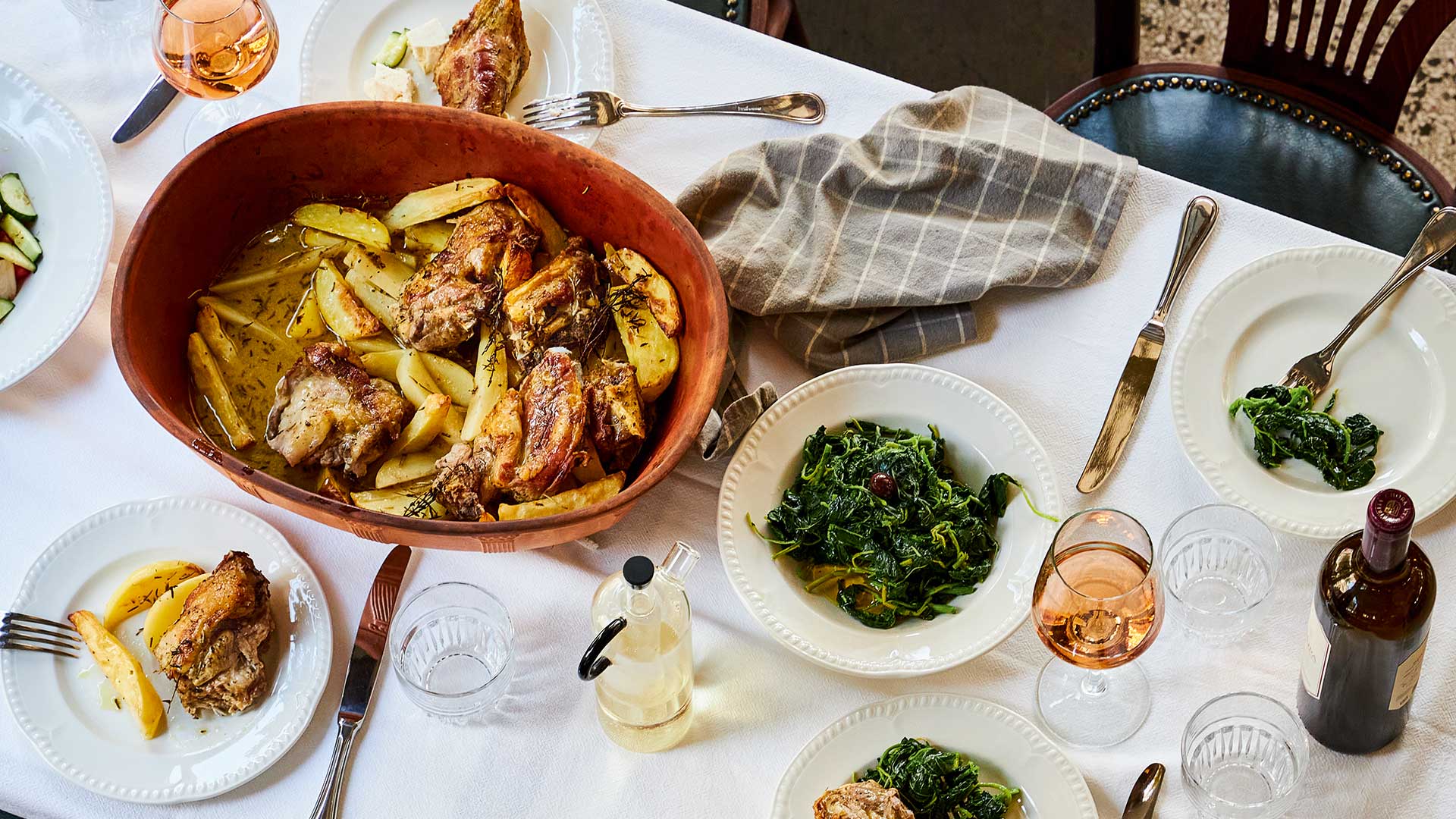 Τα ταψιά της Κυριακής: 9 συνταγές για τα καλά μας φαγητά-1