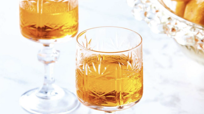 τα-λικεράκια-των-γιορτών-10-γλυκόπιοτες-563343223