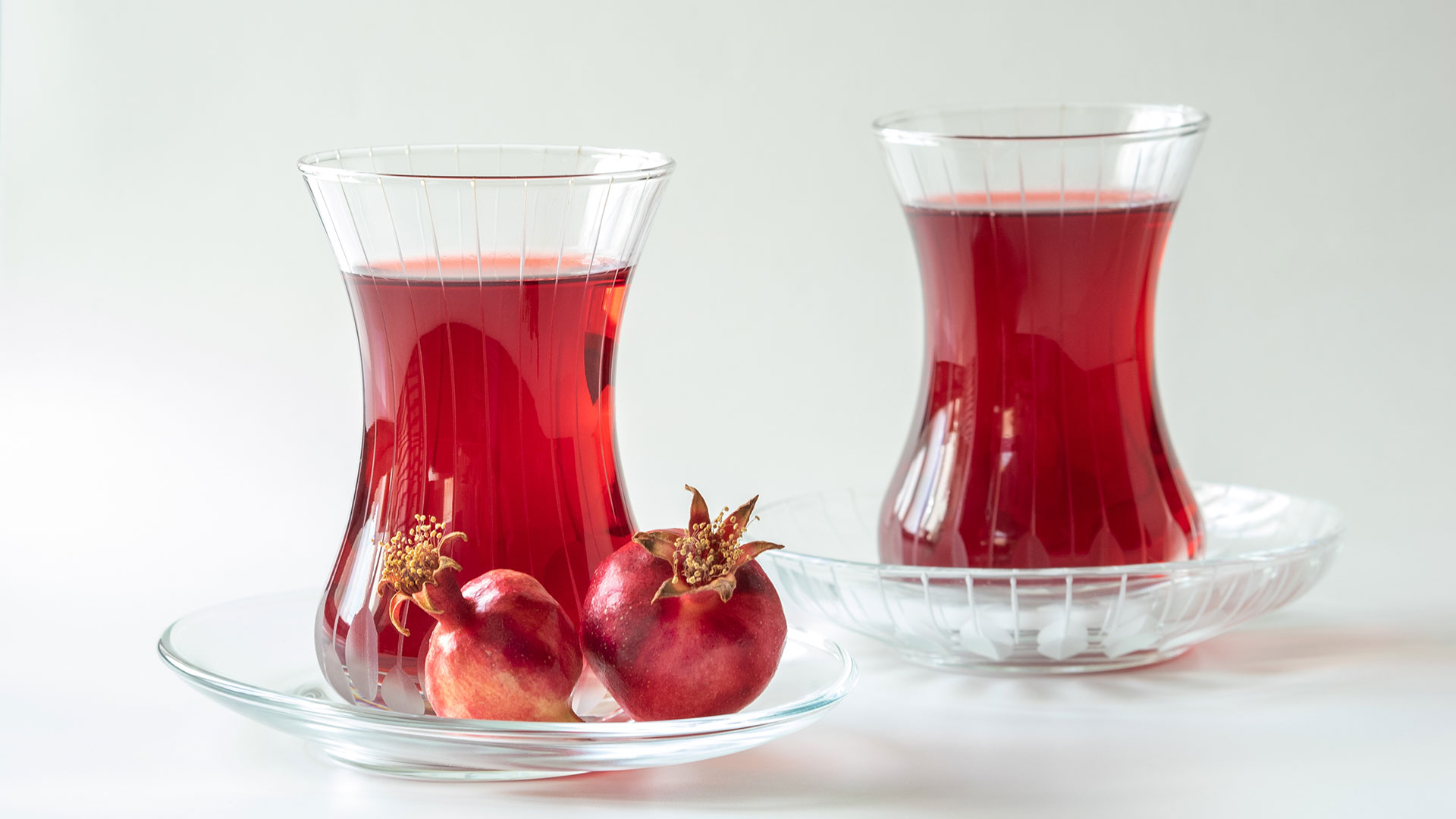 Τα λικεράκια των γιορτών: 10 γλυκόπιοτες χειμωνιάτικες συνταγές-2