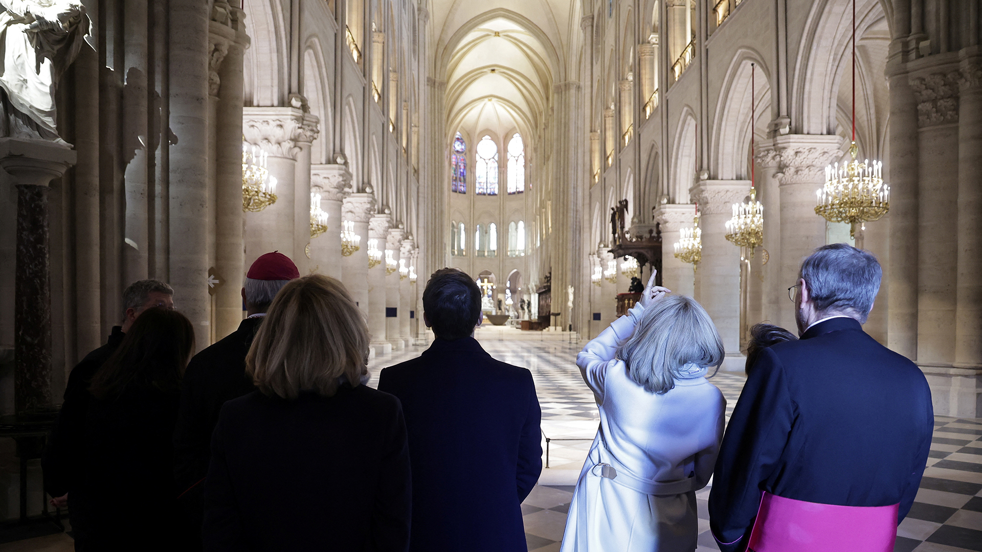 αποκαλυπτήρια-της-παναγίας-των-παρισ-563347357
