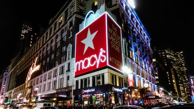 macys-υπάλληλος-έκρυψε-154-εκατ-δολάρια-σε-λ-563339380