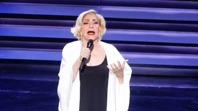 μαρινέλλα-η-υγεία-της-βελτιώνεται-με-τ-563345743