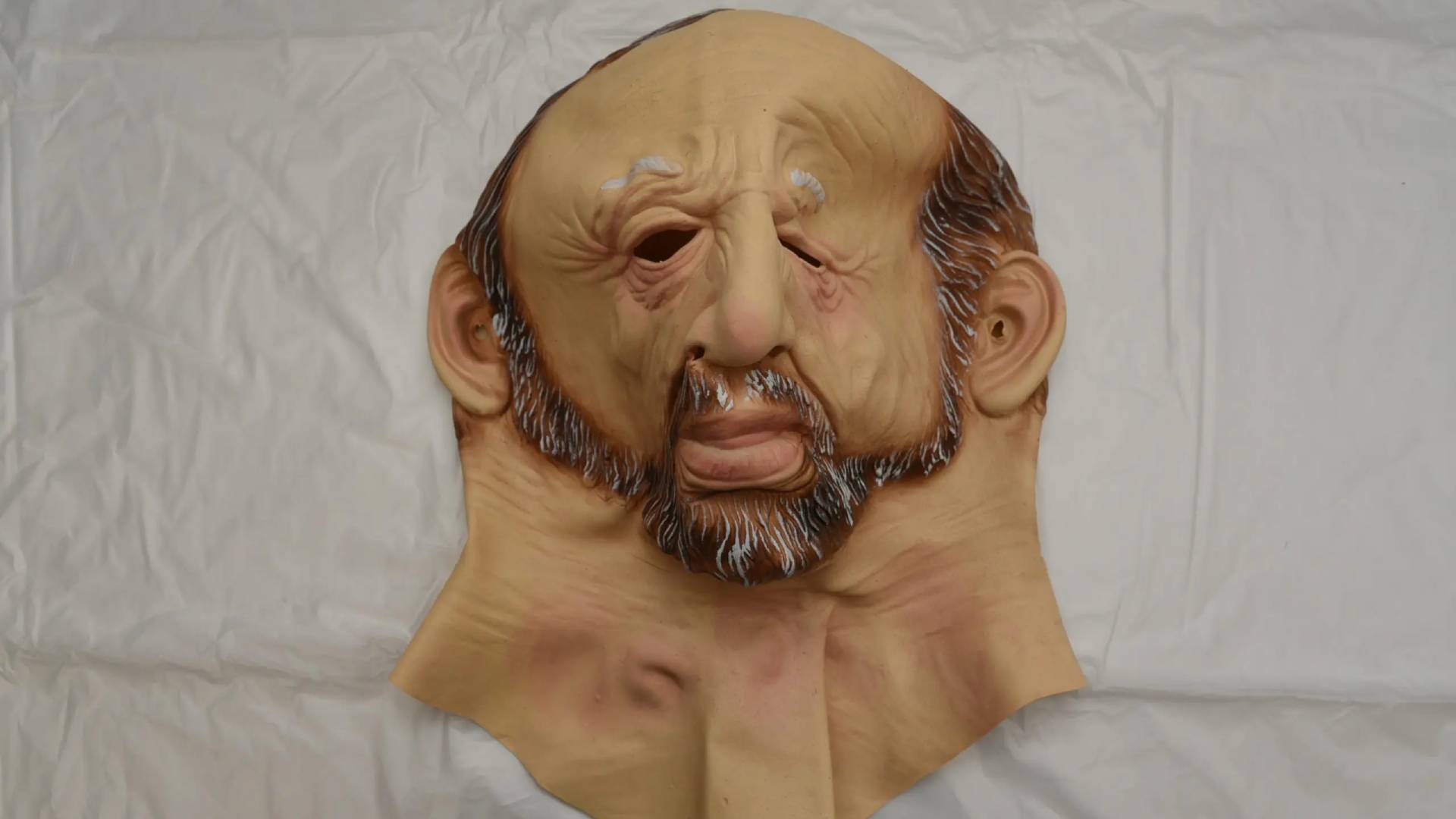 Αμπελόκηποι: Μάσκες, σχεδιαγράμματα και όπλα – Τα ευρήματα της Αντιτρομοκρατικής-2